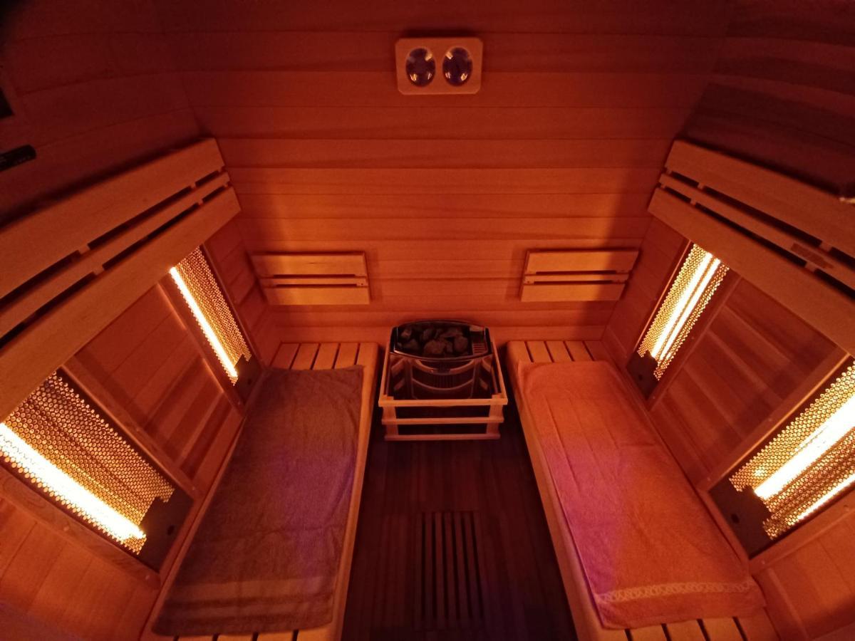 Gite Et Spa Au Secret Du Bonheur Hotel Pouilly-sur-Serre Bagian luar foto