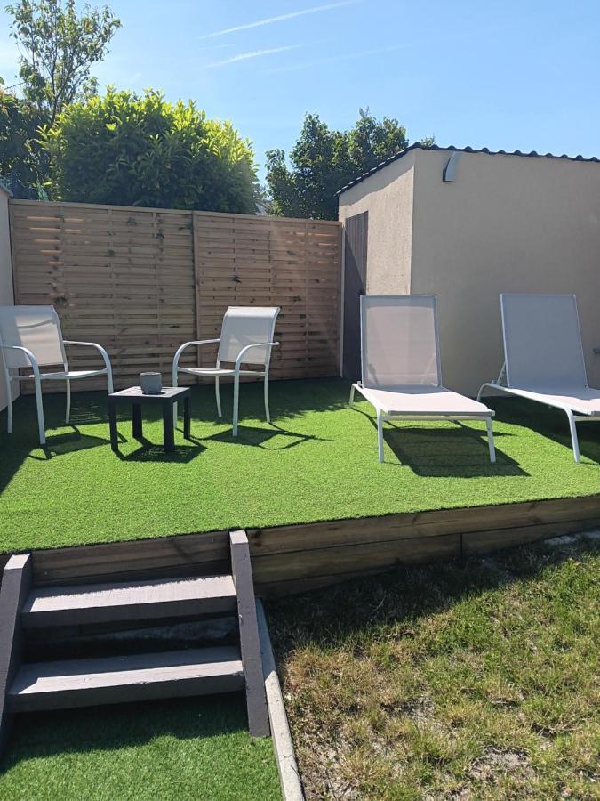 Gite Et Spa Au Secret Du Bonheur Hotel Pouilly-sur-Serre Bagian luar foto