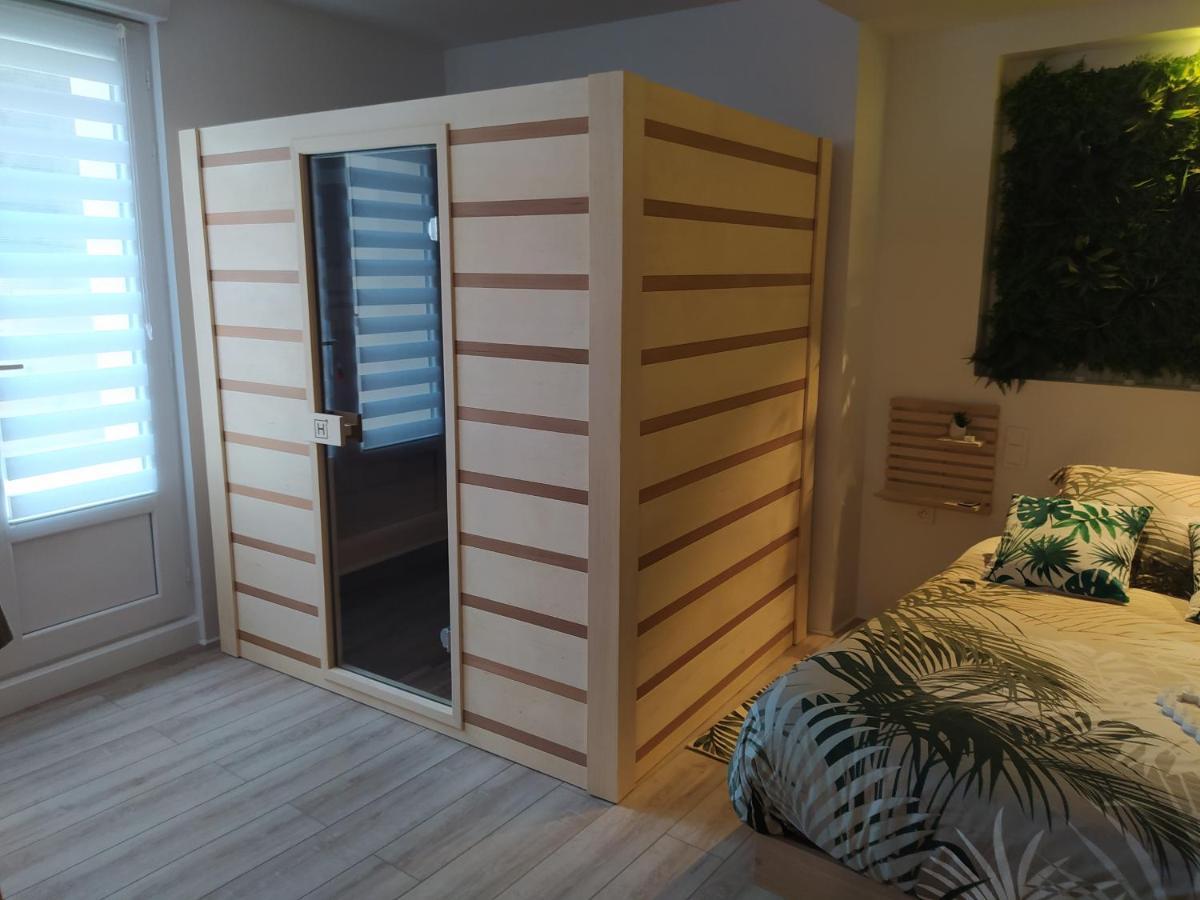 Gite Et Spa Au Secret Du Bonheur Hotel Pouilly-sur-Serre Bagian luar foto